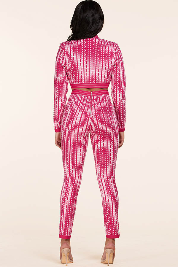 Pink Two-Piece Pants Set a Jacket Buttons Frout Closure